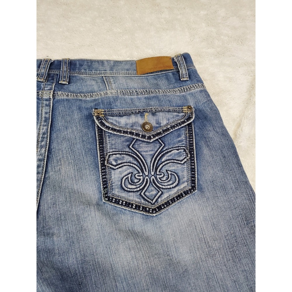 Vintage Halifax Light Blue Wash Embroidered Fleur De Lis Denim Jeans 44x32 Y2K